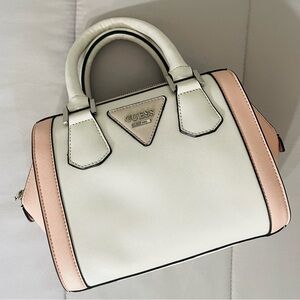GUESS Handbag - White/Pink